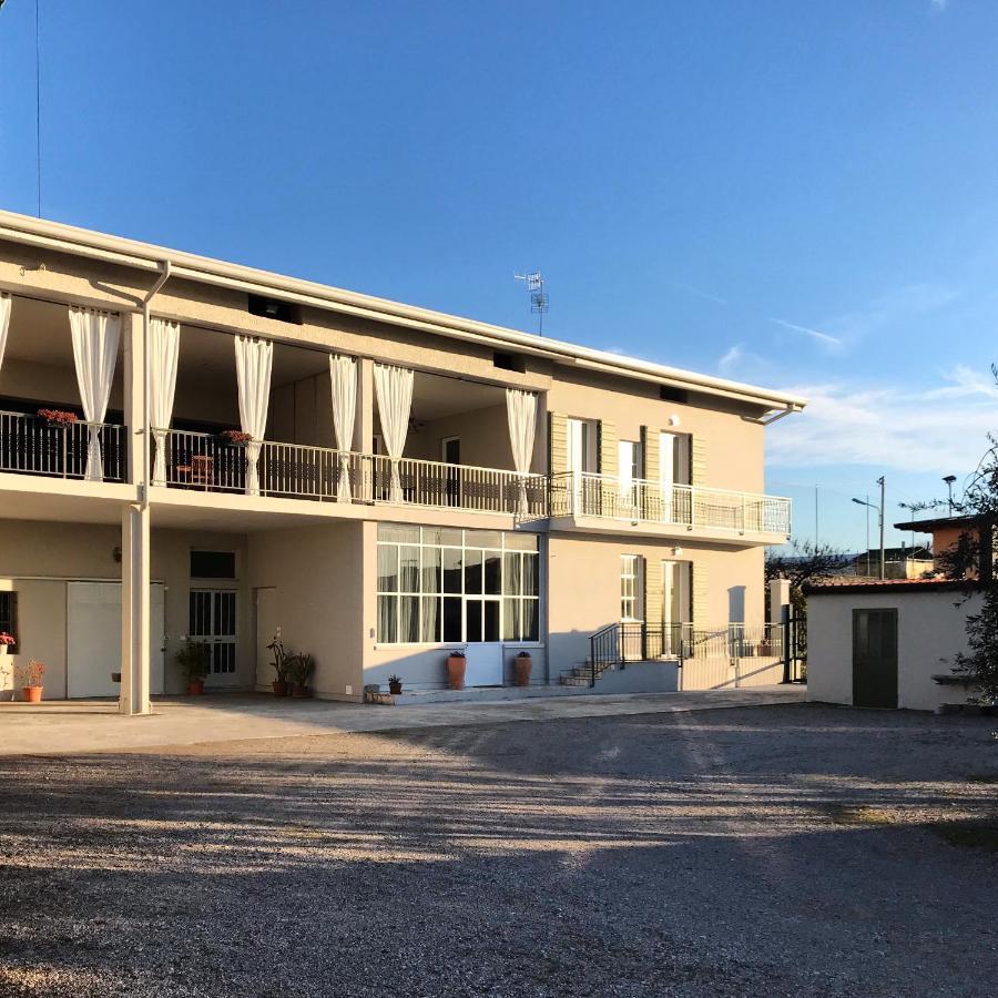 Corte Viviani Carzago Riviera Eksteriør billede