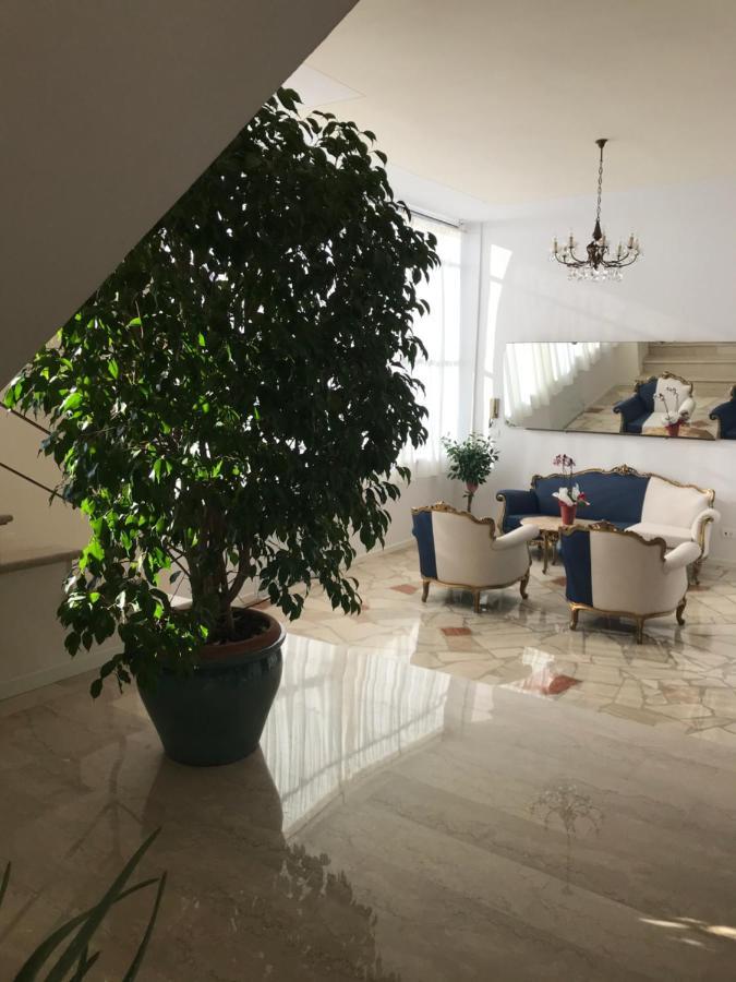 Corte Viviani Carzago Riviera Eksteriør billede